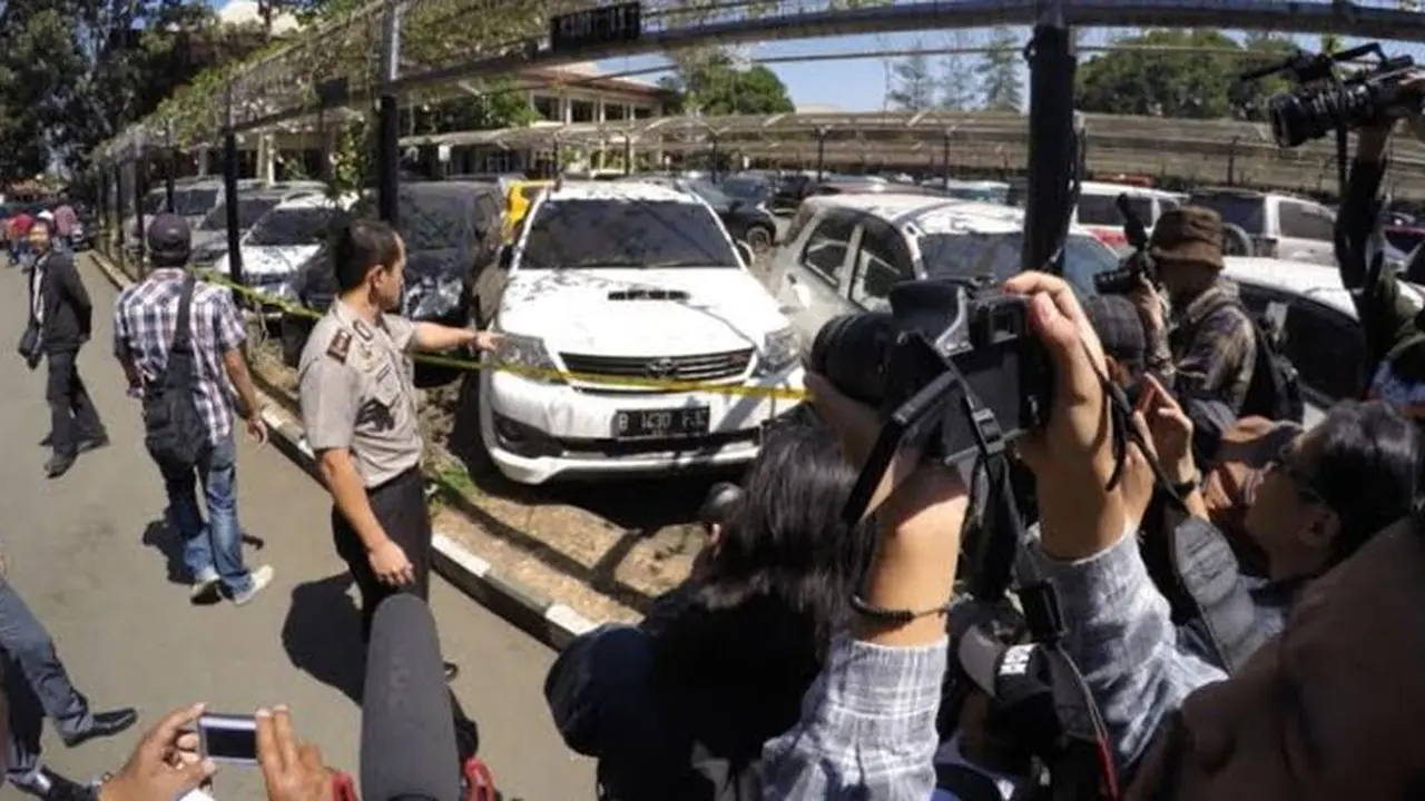 Belasan Mobil Hasil Penggelapan Disita Polda Jabar