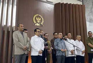 Anggota Fraksi NasDem DPR, Arif Rahman menerima perwakilan Himpunan Mahasiswa FISIP se-Indonesia pada Selasa (18/8/2026). (Delvira Hutabarat/Liputan6.com)