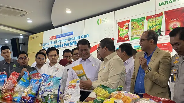 Menteri Pertanian Amran Sulaiman dalam konferensi pers di Kantor Kementerian Pertanian, Selasa (15/9/2026).