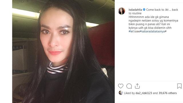 Iis Dahlia (Foto: Instagram/@isdadahlia)