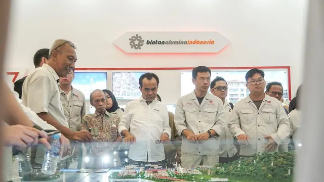Sekretaris Kementerian Koordinator Bidang Perekonomian Susiwijono Moegiarso selaku Plt Sekretaris Jenderal Dewan Nasional KEK dalam Rapat Kerja Evaluasi Perkembangan KEK Triwulan III di Bintan, Kepulauan Riau, Jumat (5/10/2023). (Dok Kemenko Perekonomian)