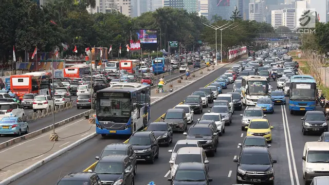Warga Antusias Nonton Asian Games, Kawasan Senayan Macet Parah