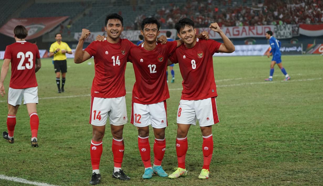 Timnas Indonesia berhasil lolos ke putaran final Piala Asia 2023 usai membantai Nepal dengan skor telak 7-0. Kemenangan ini membuat Timnas Indonesia mengakhiri puasa berlaga di putaran final Piala Asia. (Dok. PSSI)