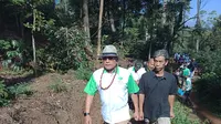 Kepala Kantor Staf Presdien Moeldoko mengunjungi kebun kopi di Gunung Puntang, Kabupaten Bandung