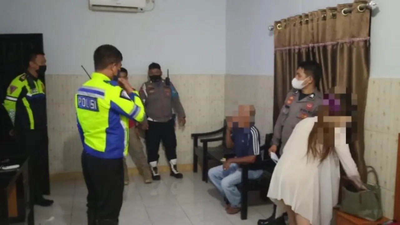 Sejumlah pasangan bukan muhrim saat diringkus polres Gorontalo Kota