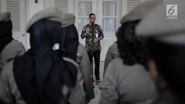 Pastikan Alexis Tutup, Anies Baswedan Terjunkan 30 Ibu-Ibu Satpol PP