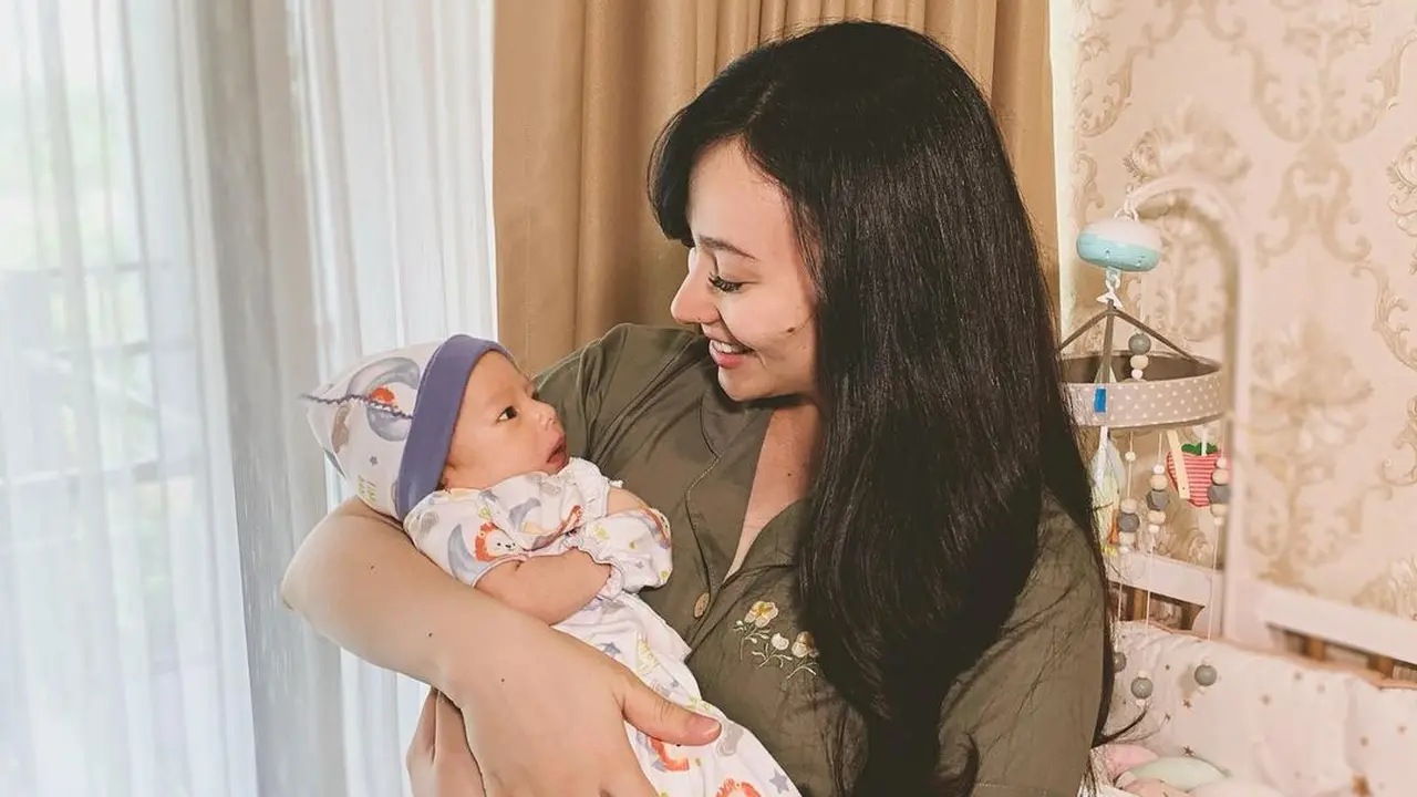 Asmirandah memberikan tanggapan soal nama anaknya