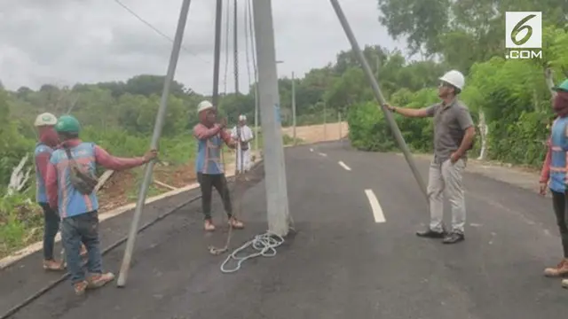 VIDEO: Di Bali, Banyak Tiang Listrik di Tengah Jalan