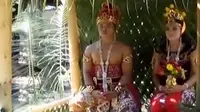Ritual Minta Hujan, Sepasang Pengantin Diarak Keliling Kampung