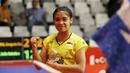 Pebulutangkis Indonesia, Gregoria Mariska, saat melawan pebulutangkis Denmark, Sofie Holmboe Dahl, pada laga Indonesia Masters 2018 di Istora Senayan, Selasa (23/1/2018). Gregoria menang 21-12 dan 21-13 atas Sofie Holmboe. (Bola.com/M Iqbal Ichsan)