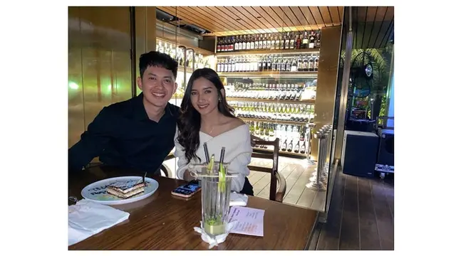 Beda Usia 14 Tahun, Ini 6 Potret Kiki Farrel dan Yuriska Patricia Resmi Pacaran