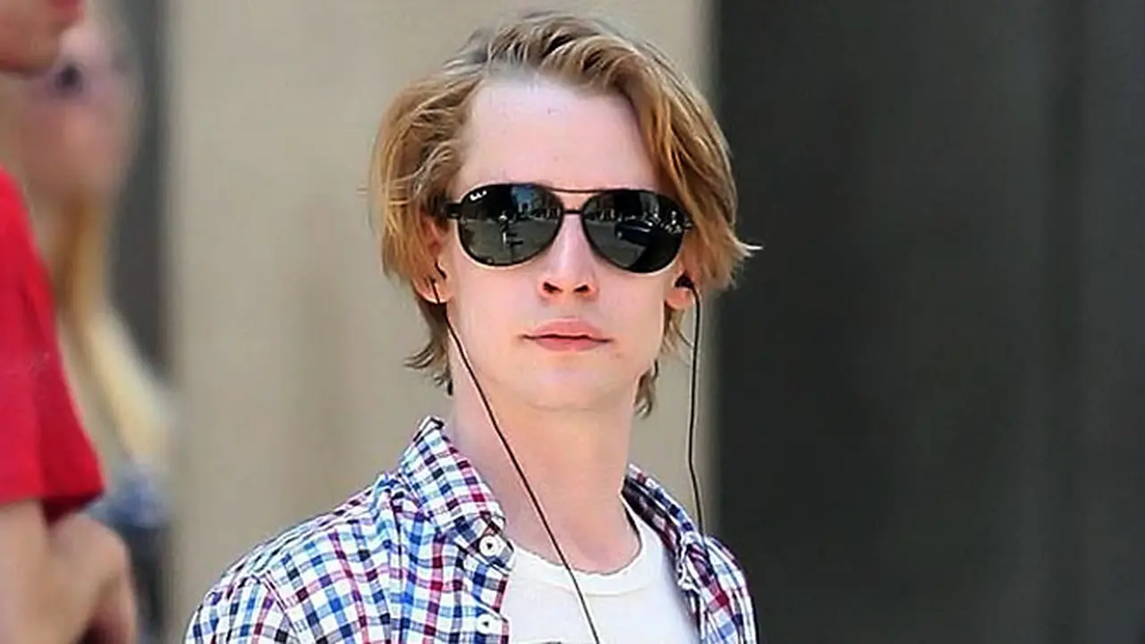 macaulay-culkin-140124b.jpg