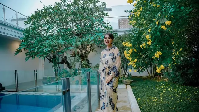 Deretan Sepatu Branded Kahiyang Ayu yang Iringi Tampilan Mewahnya di Berbagai Tampilan