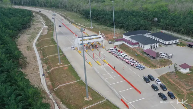 PT Hutama Karya (Persero) telah menuntaskan serangkaian uji laik fungsi (ULF) terhadap salah satu ruas Jalan Tol Trans Sumatera (JTTS), yakni Jalan Tol Indrapura-Kisaran II Seksi Limapuluh-Kisaran. (Foto: Hutama Karya)