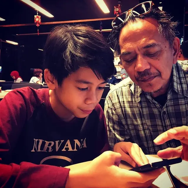 6 Potret Ray Sahetapy Bareng Ramiza Anak Gisca Putri, Cucu Pertama