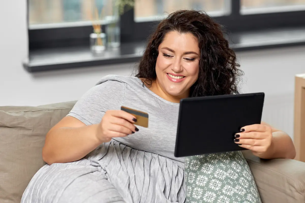 Pengguna Baju Big Size Wajib Tahu! Ini 5 Tips Belanja Baju Big Size Secara Online