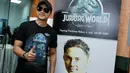 Hengky Kurniawan saat konferensi pers HBO Dubbing 'Jurassic World' di daerah Jakarta Barat, Kamis (12/5/2016) mengaku menjadi dubber lebih mudah dibandingkan berakting. (Adrian Putra/Bintang.com)