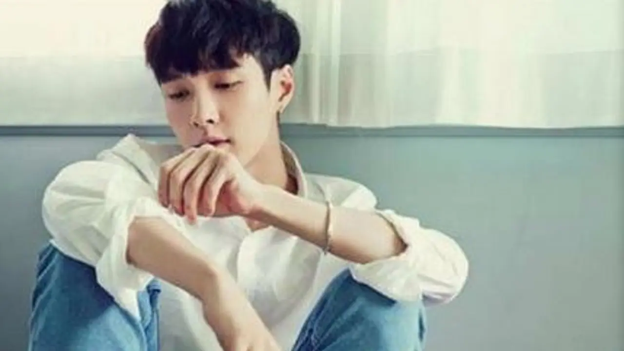 Lay EXO Akan Reuni Dengan Kris dan Luhan?