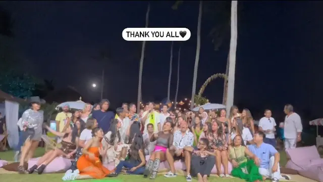 10 Momen Meriah Pesta Ulang Tahun Luna Maya, Bertema Festifal Musik
