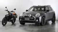 MINI Clubman Jadi Pendamping BMW RnineT Scrambler `Main Tanah`
