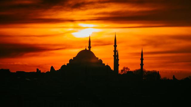 Makna Bulan Ramadan Yang Penuh Berkah Untuk Umat Islam
