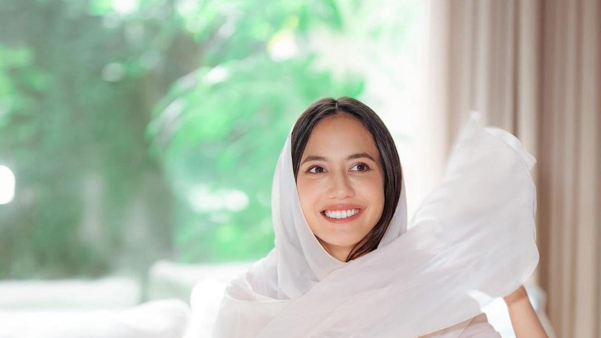 Inspirasi Outfit Ramadan untuk Perempuan Aktif dan Mobile: Pilihan Stylish dan Nyaman