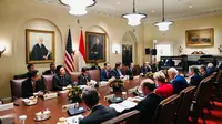 Menteri Perdagangan RI Zukifli Hasan mendampingi Presiden RI Joko Widodo pada pertemuan bilateral dengan Presiden Amerika Serikat (AS) Joe Biden di Gedung Putih, Washington DC, Amerika Serikat, Senin (13/11). (Dok. Kemendag)
