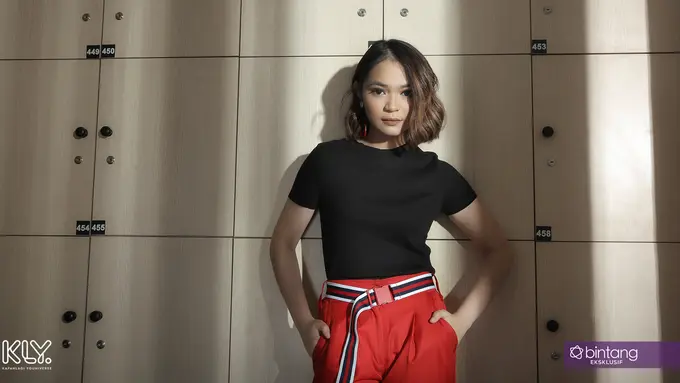 [Bintang] Dipilih Jadi Vokalis Baru Geisha, Regina: Bersyukur Banget