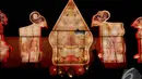 Lampion berbentuk karakter wayang ditampilkan saat acara 'Jakarta Lantern Festival 2014' di Lapangan Banteng, Jakpus. Foto diambil pada Jumat (12/12/2014). (Liputan6.com/Andrian M Tunay) 