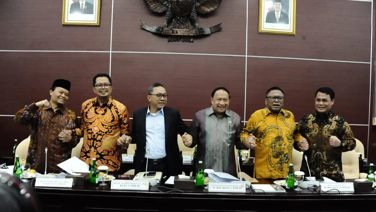 Para Pimpinan MPR dan DPD