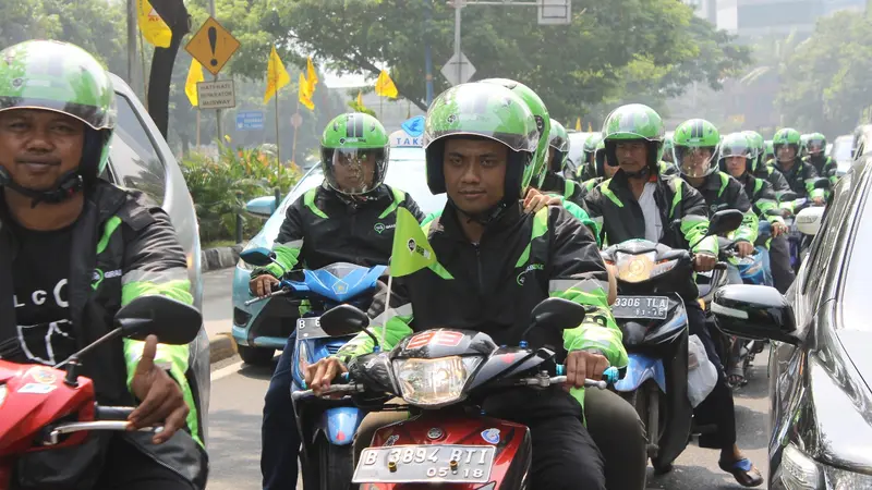 Ojek GrabBike Raih 8.000 Pesanan Dalam Seminggu