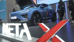 Perhelatan GIIAS 2024 dibanjiri dengan beragam mobil dan motor listrik affordable. (merdeka.com/Imam Buhori)