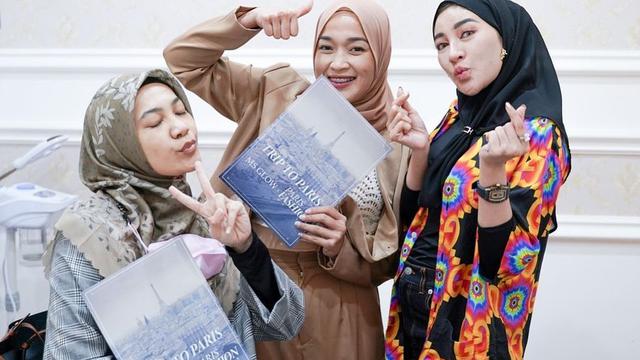 Pernah Diselingkuhi, Ini 6 Potret Kebersamaan Ririe Fairus dan Mommy ASF