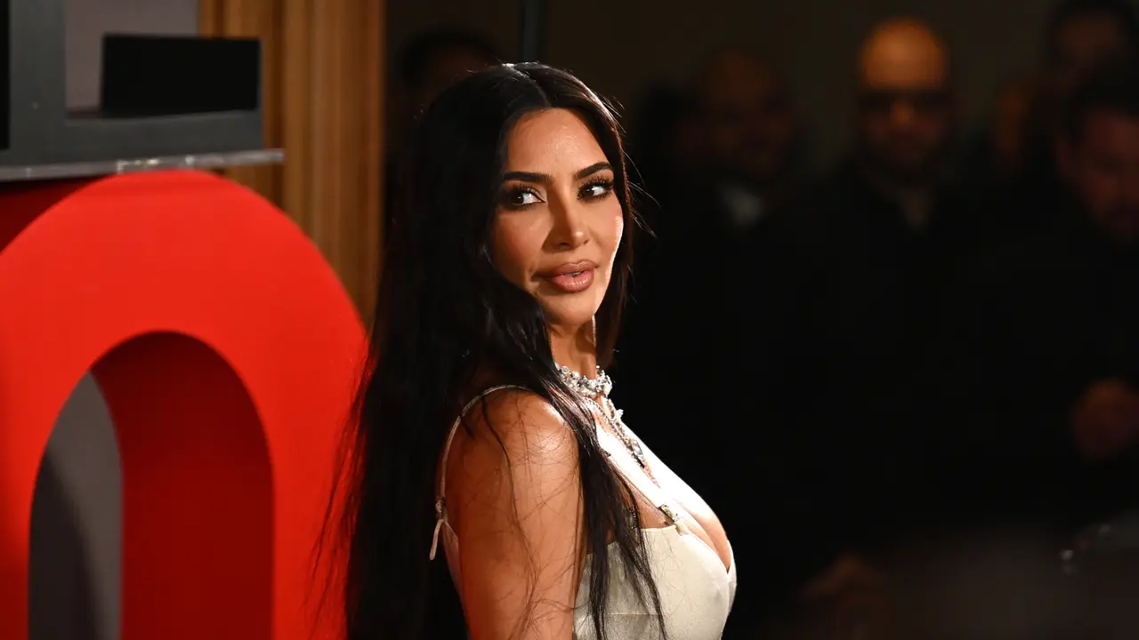Kim Kardashian bakal jadi pengacara penuh waktu