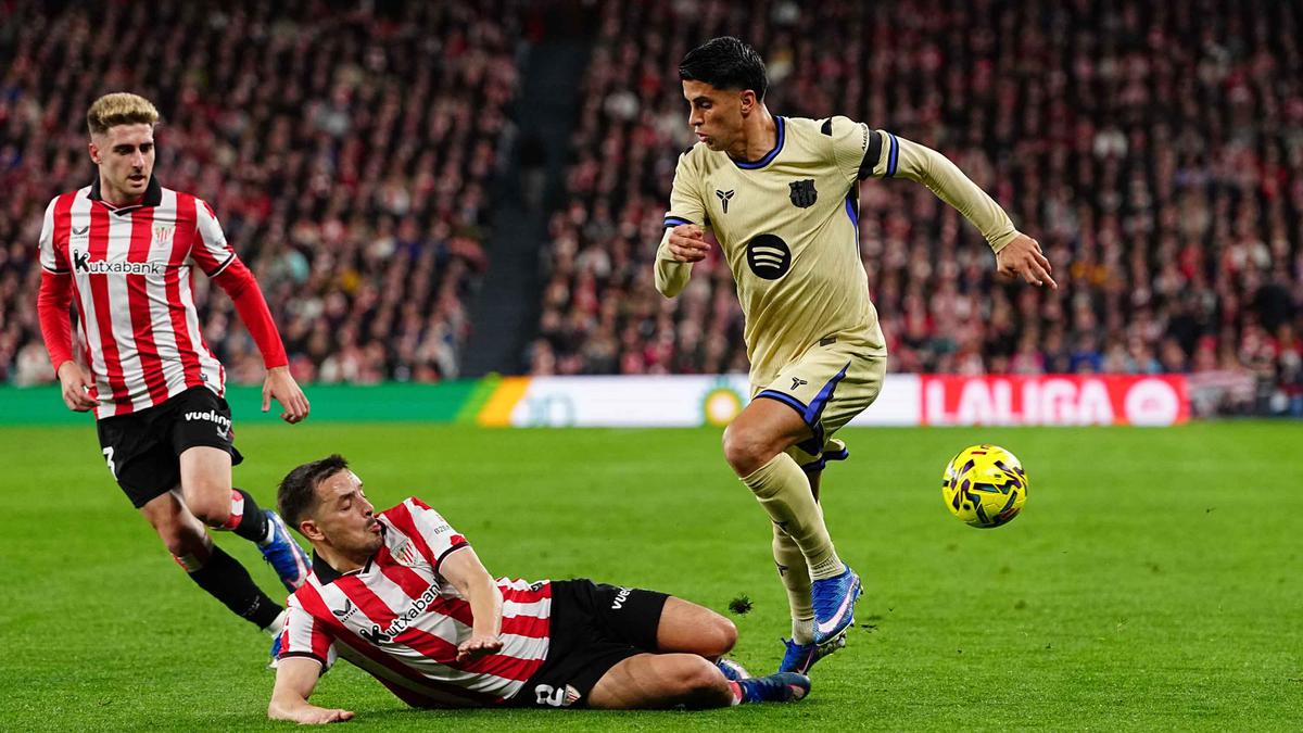 Barcelona dan Hansi Flick Sepakat: Masa Depan Joao Cancelo Mulai Jelas