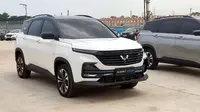 Wuling Almaz Hybrid (Otosia.com/Arendra Pranayaditya)