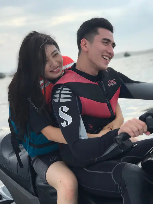 Akan tetapi sejak Desember 2017, Verrell dan Natasha tak malu lagi untuk mengumbar kemesraan. Apalagi keduanya sama-sama membintangi sinetron yang sama. (Foto: instagram.com/bramastavrl)