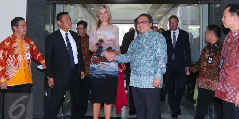 20160901-Giliran Menteri Bambang Brodjonegoro Terima Kunjungan Ratu Belanda-Jakarta