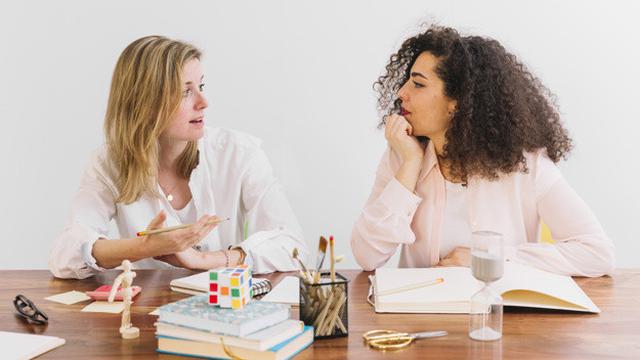 Ilustrasi mendengarkan