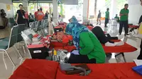 Peringati Hari AIDS Sedunia, UNIKA Atma Jaya gelar donor darah massal. (Foto: Liputan6.com/Winda Nelfira)