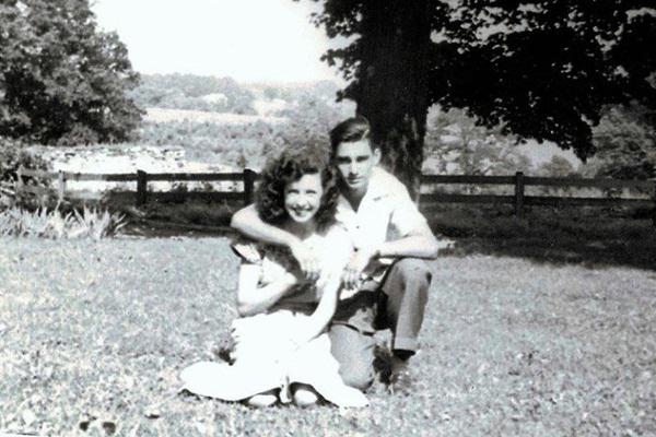 Foto kakek Thomas bersama istri saat muda/ copryight by Derek Schwendeman
