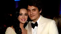 Katy Perry dan John Mayer Pamer Kemesraan di Single Terbaru