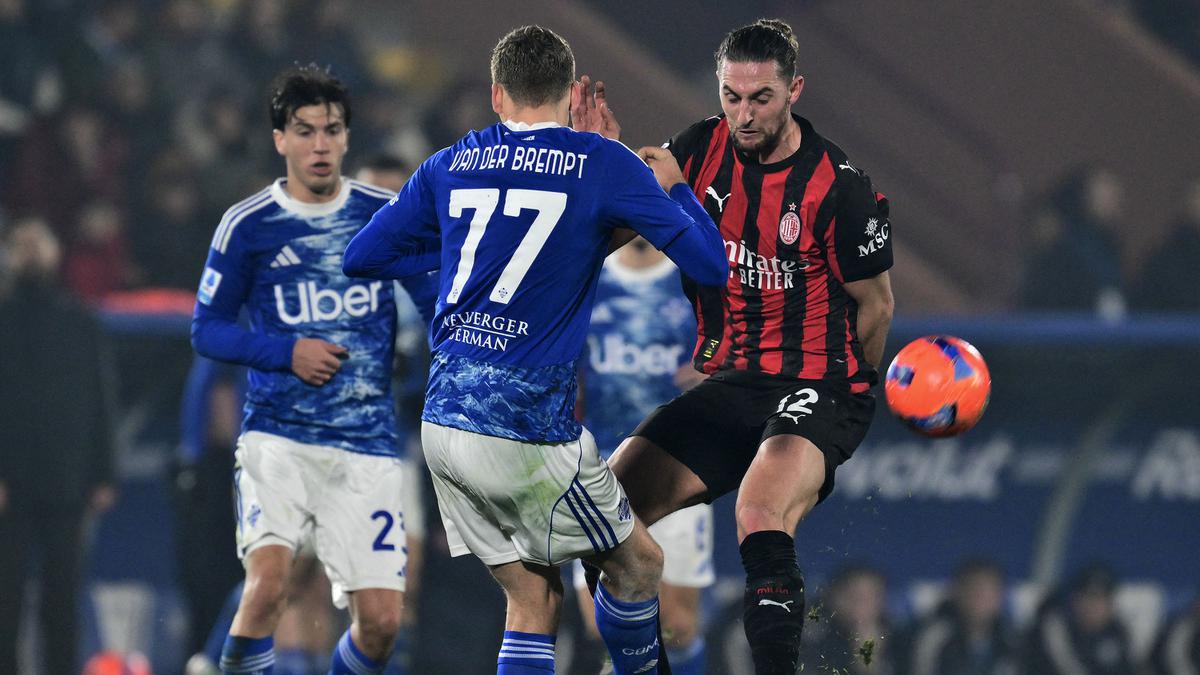 Jelang AC Milan vs Como, Allegri Pilih Lontarkan Pujian Pada Fabregas