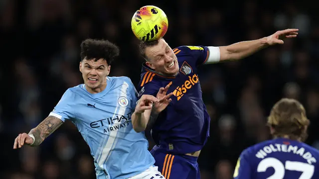 Foto: Aksi Apik Nico O'Reilly Bawa Manchester City Jaga Asa Rebut Puncak Klasemen Liga Inggris