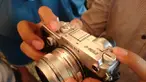Olympus menghadirkan kamera mirrorless kelas menengah lewat Pen-F yang diklaim mampu membidik gambar yang kualitasnya setara dengan kamera profesional.