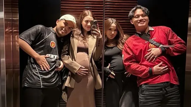 Duo Bumil Aaliyah Massaid dan Mahlini Kompak Perlihatkan Baby Bump saat Nonton Konser Yura Yunita. [@aaliyah.massaid]