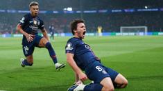 Hujan gol tersaji saat Paris Saint-Germain menundukkan Bayern Munchen dengan skor 5-4 pada leg pertama semifinal Liga Champions UEFA di Parc des Princes, Rabu (29/4/2026) dini hari WIB. (AP Photo/Aurelien Morissard)
