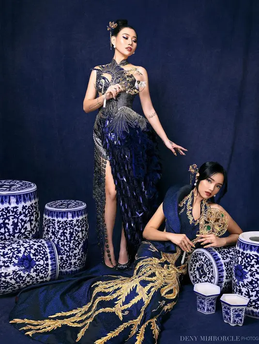 Diabadikan oleh fotografer Denny Mirrorcle, ketiganya tampil elegan dalam balutan cheongsam.