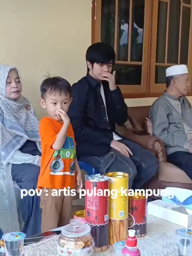 Angga Yunanda di Lombok