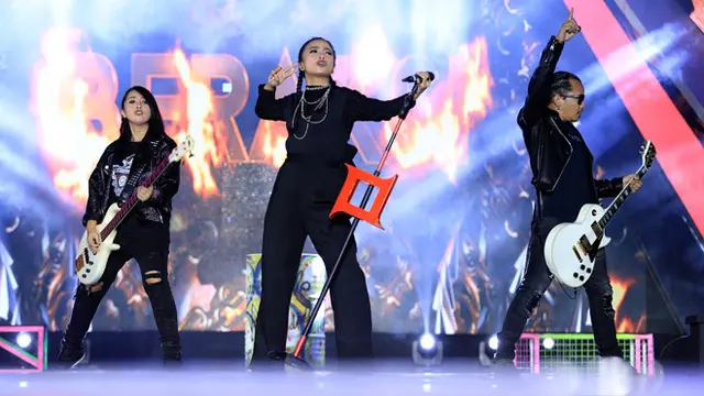 [Bintang] Kotak Band